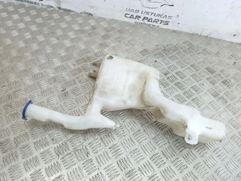 Washer Reservoir Ford Fiesta Mk7 8A6117B613AF