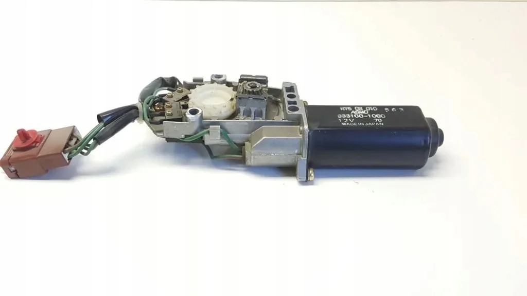 Lasinnostimen moottori Rover 620 8331001080