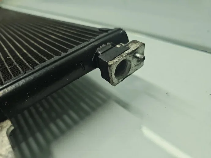 Audi Air Conditioning Radiator 4G0260401B image 4