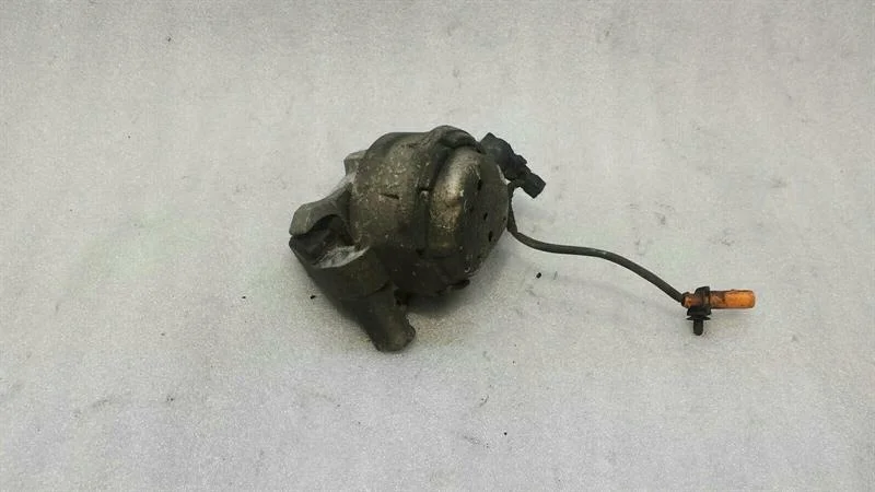 Support moteur gauche Audi A7 4G 3.0 TDI AUDA711-61149HV image 4