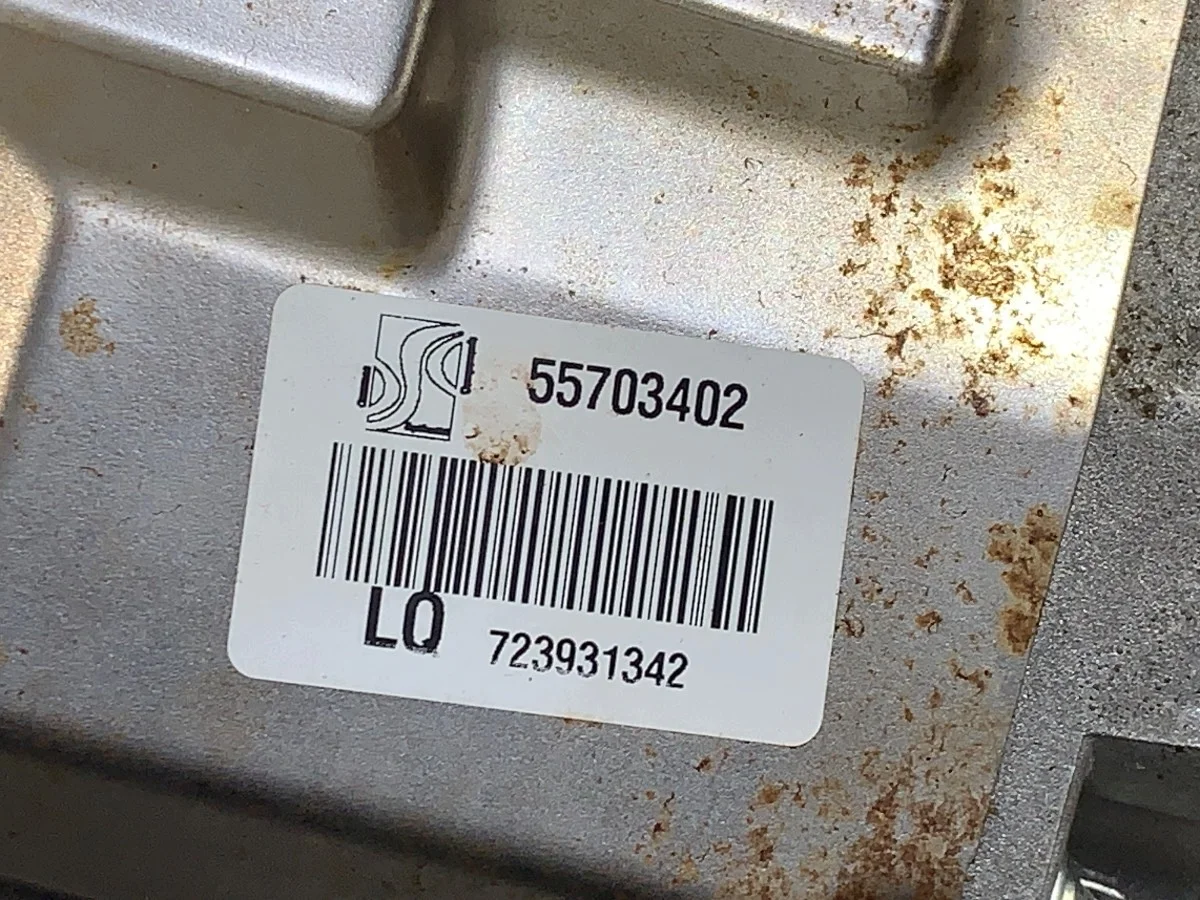 Ohjaustehostimen pumppu Opel Corsa D 55703402 image 4