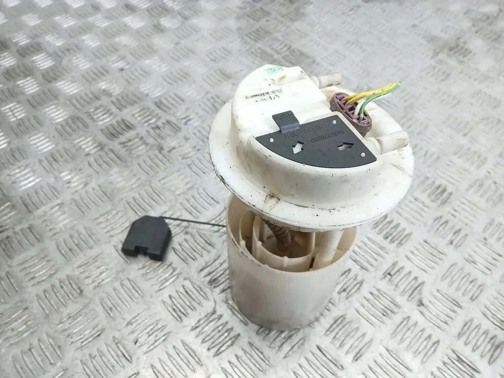 Polttoainepumpun anturi Peugeot 406 9635270080 image 3