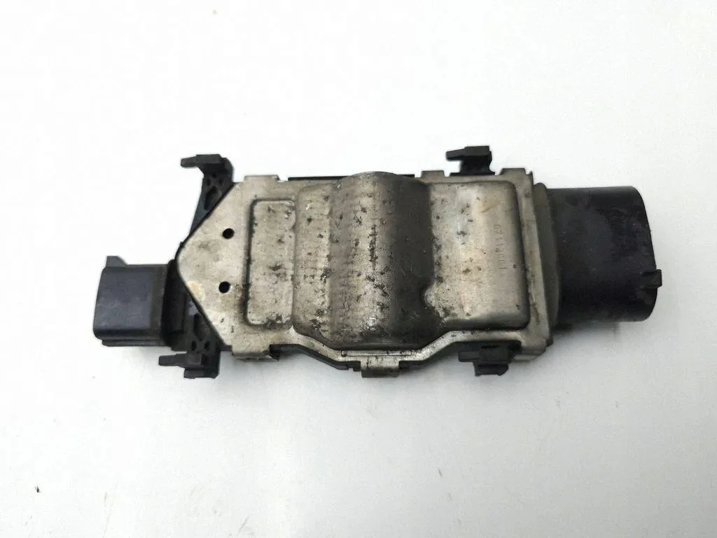 Modul Lüfter Bosch 1137328648 Mercedes W176 image 3