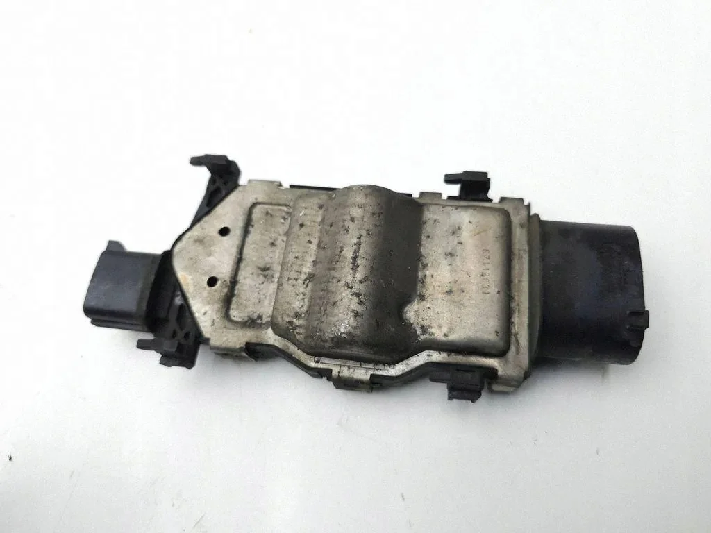 Modul Lüfter Bosch 1137328648 Mercedes W176 image 4