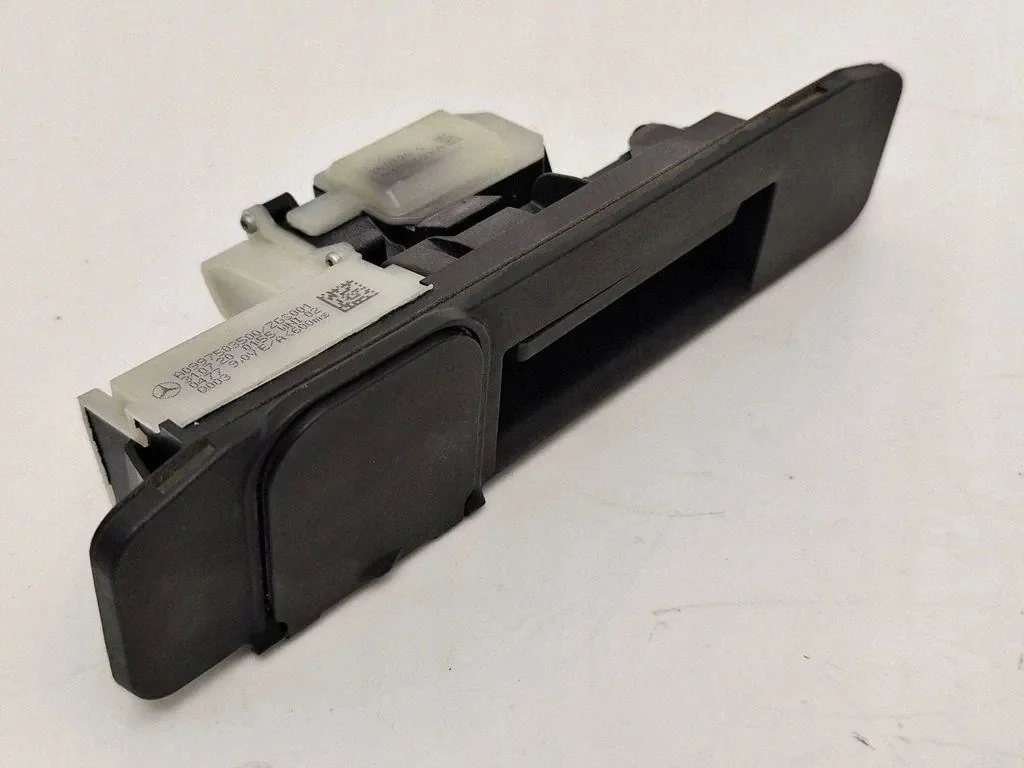 Mikrokytkin tavaratilaan Mercedes A0997503500