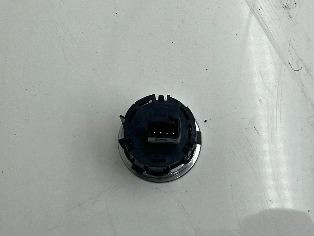 Bouton Start/Stop Land Rover Range Rover Evoque HK7214C376AA image 5