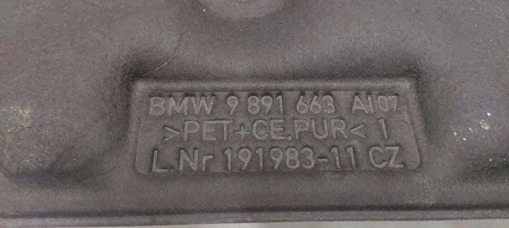 Isolation plancher avant BMW I4 G26 9891663 image 5