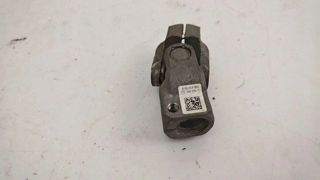 VW Elaxel 1EB419755B - Begagnad image 3