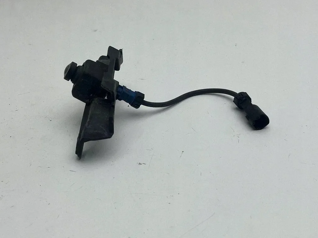 Etukamera Audi A6 S6 C7 4G0853231
