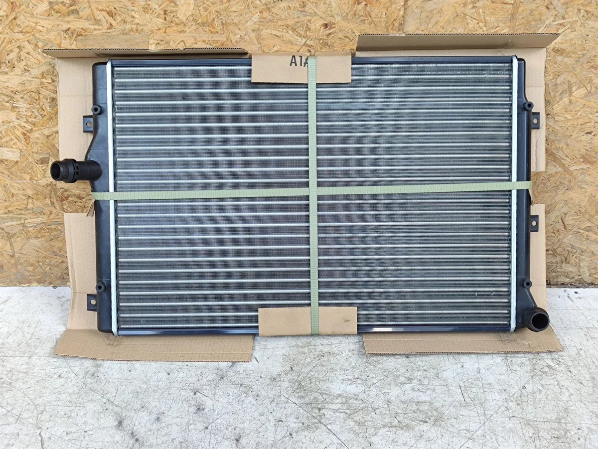 Radiador AC VW Passat B6 0530170017