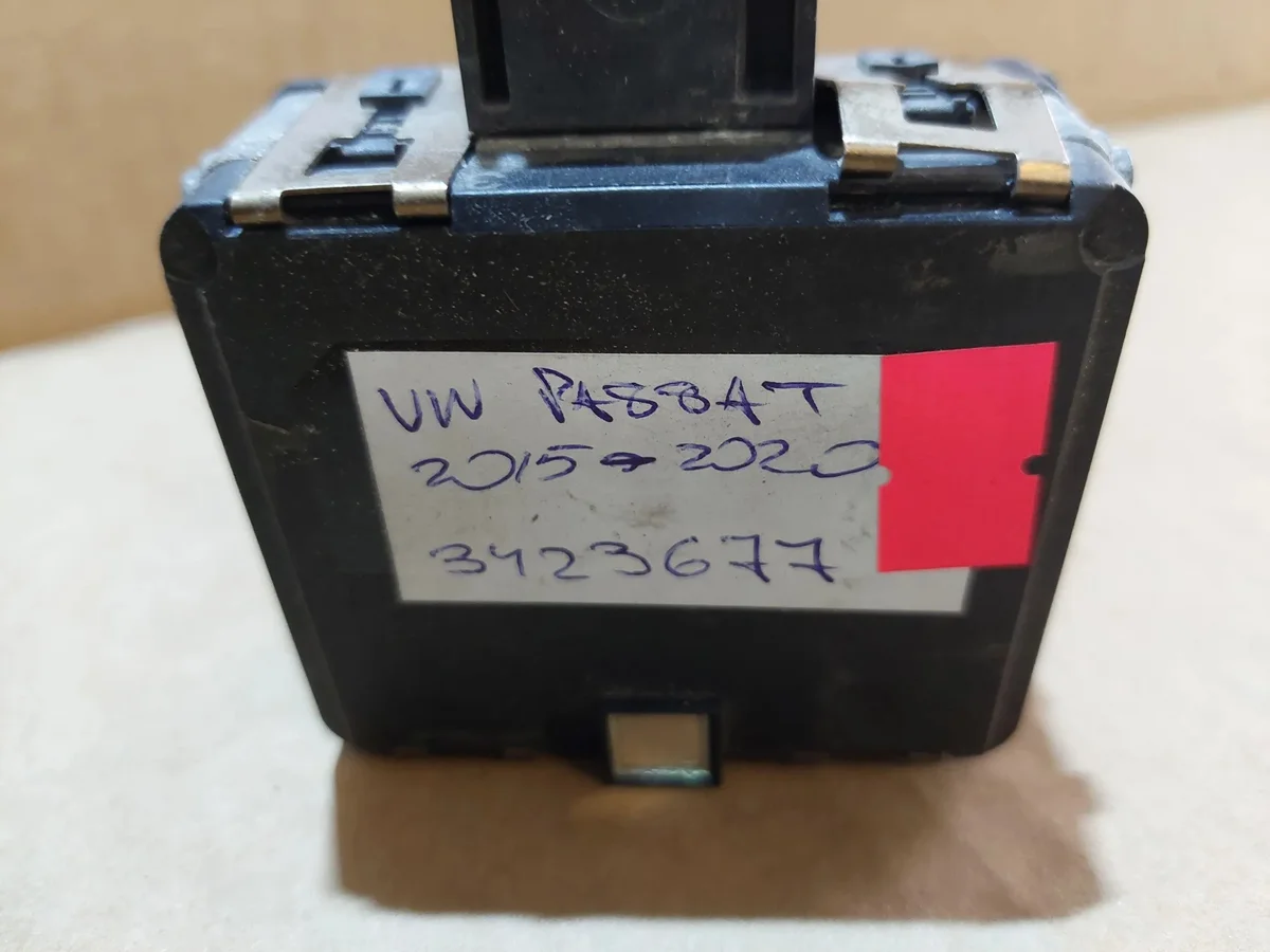 Radar Distronic Halterung VW Passat B8 3Q0907561D image 3