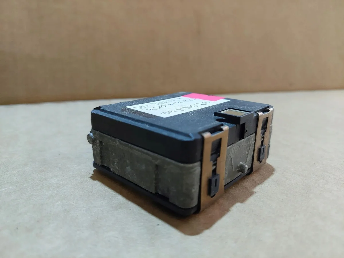 Radar Distronic Halterung VW Passat B8 3Q0907561D image 6