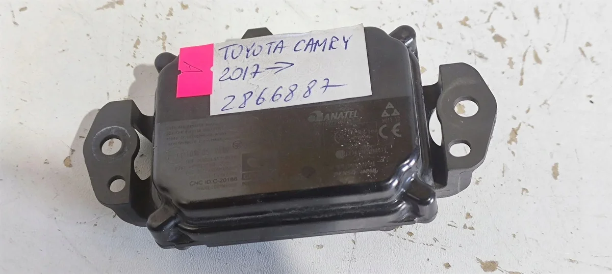 Radar Toyota Mirai 8821062020