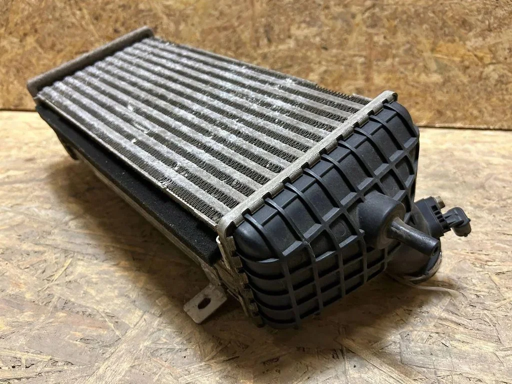 Radiateur Intercooler Hyundai Tucson 282712U200 image 3