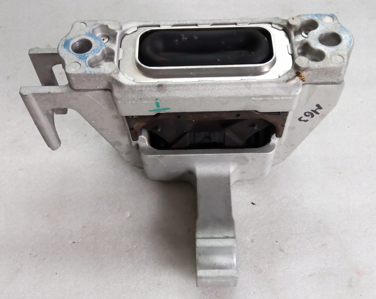 Support moteur MG ZS 1.5 HYBRID 11201137 image 4