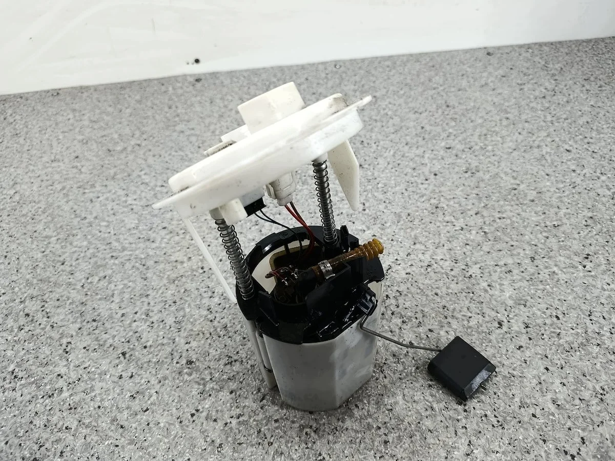 Sensor Nivel Combustible Mercedes Clase C W204 A2044700794