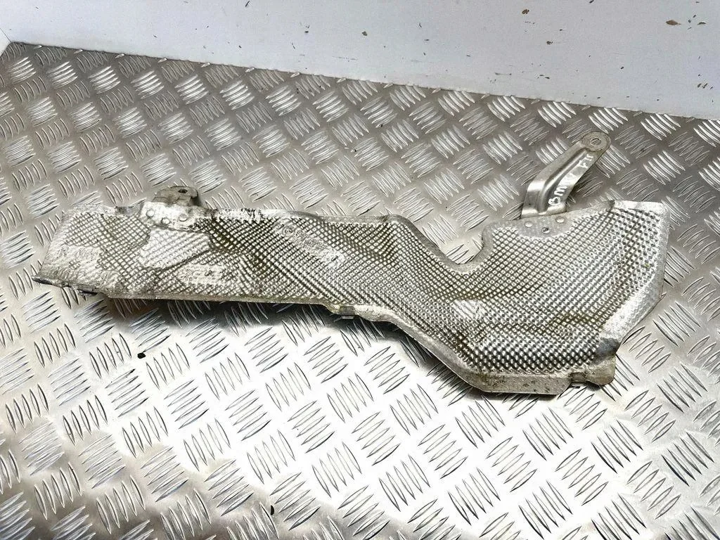 BMW 5 Touring (F11) Isolation thermique 7193523