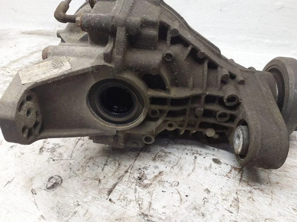 Differenziale Maserati Levante SQ4 3.0 V6 06700376850 image 5