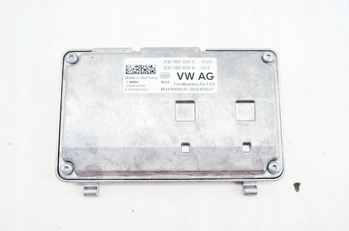 Etukamera Skoda Scala 3Q0980654S 0203501614