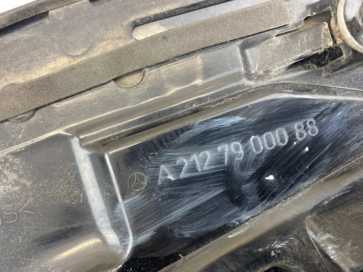 Heckspoiler Mercedes-Benz E W212 A2127930488 image 6
