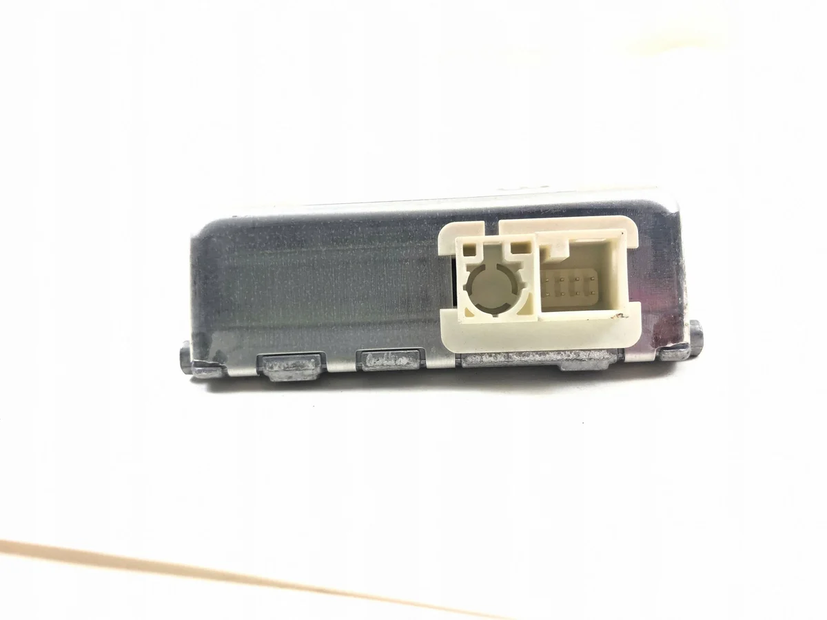 Mercedes-Benz S W221 Frontscheiben-Kamera ADAS A0009050438 image 3