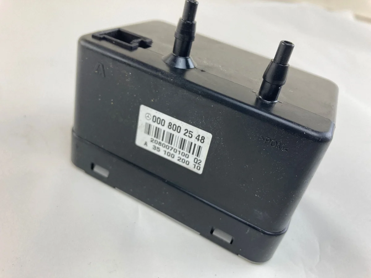 Central Locking Pump Mercedes-Benz GL X164 0008002548