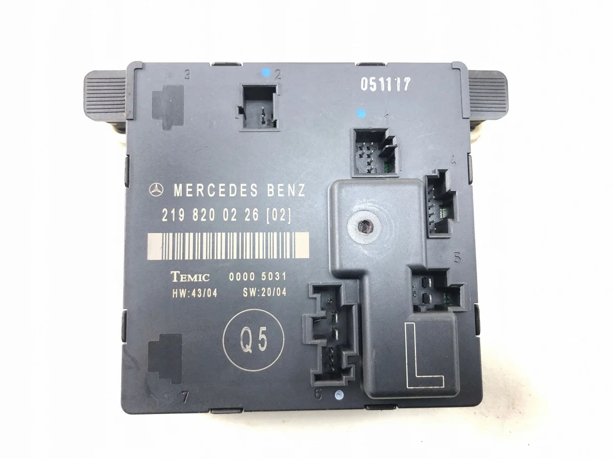 Door Module Mercedes-Benz CLS C219 2198200326 image 3