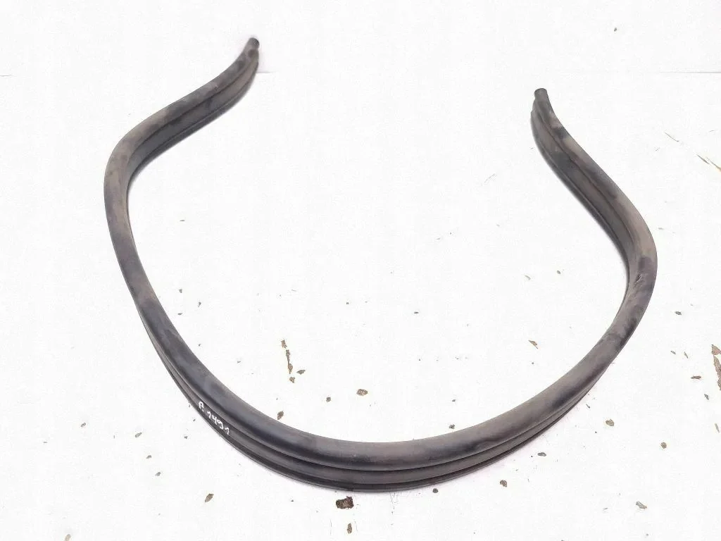 Tätning huv BMW X2 (U10) 5A32A59