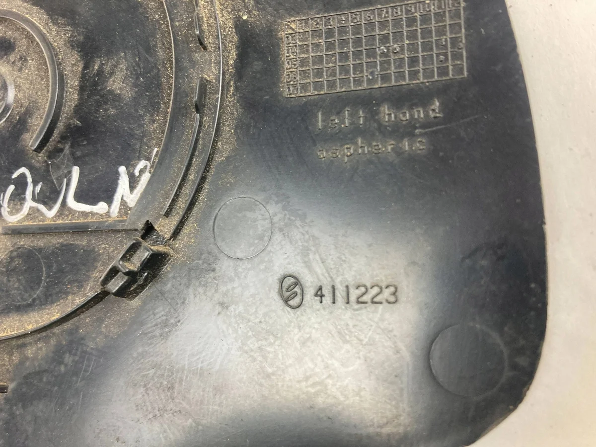 Mercedes-Benz R W251 Außenspiegel Einsatz links 411223 image 3
