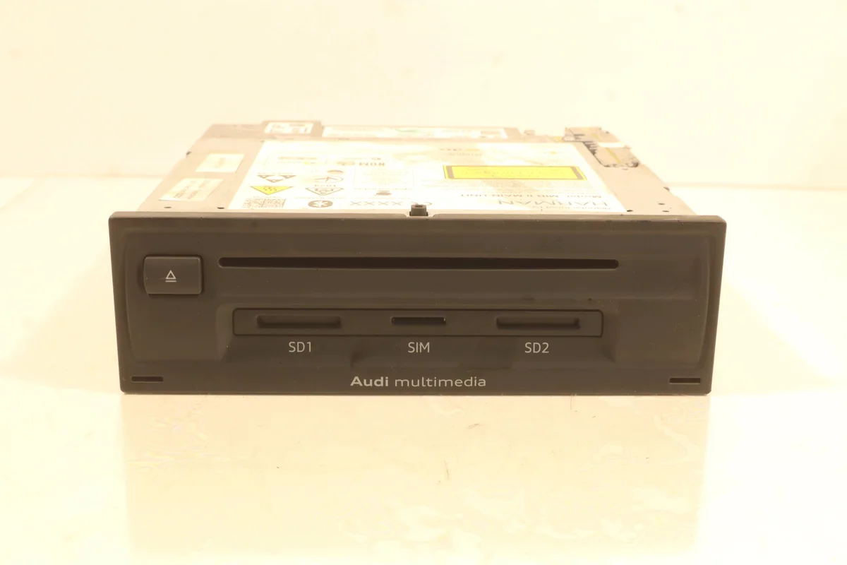 CD DVD -vaihtaja Audi Q7 II 4M 4M0035035