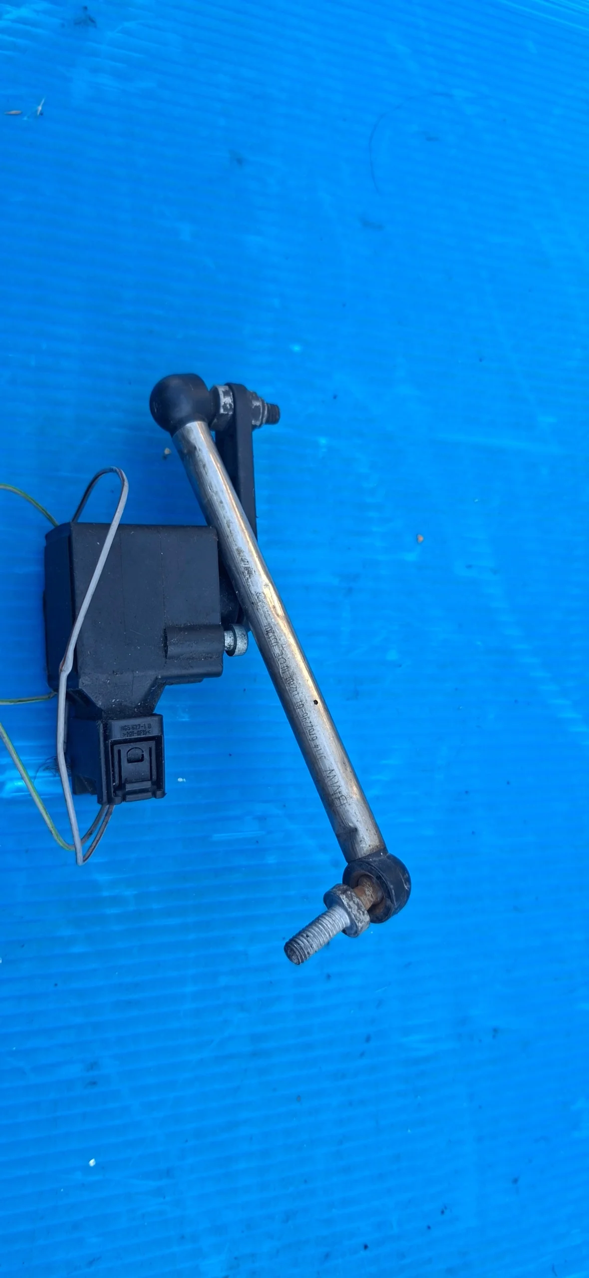 BMW E60 E61 E63 Xenon Scheinwerfer-Niveausensor 1093697 image 3