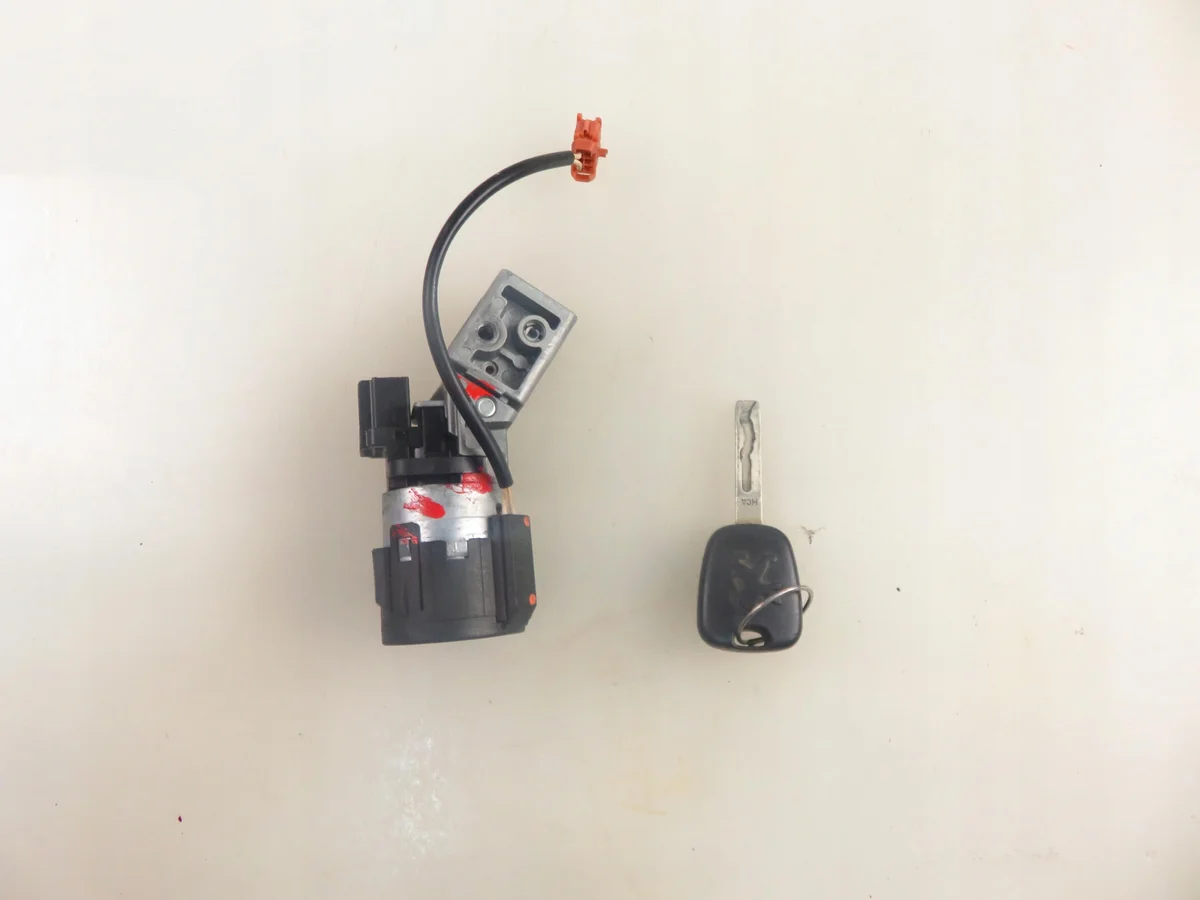 Ignition Switch Peugeot 207 M1068044-9663123280