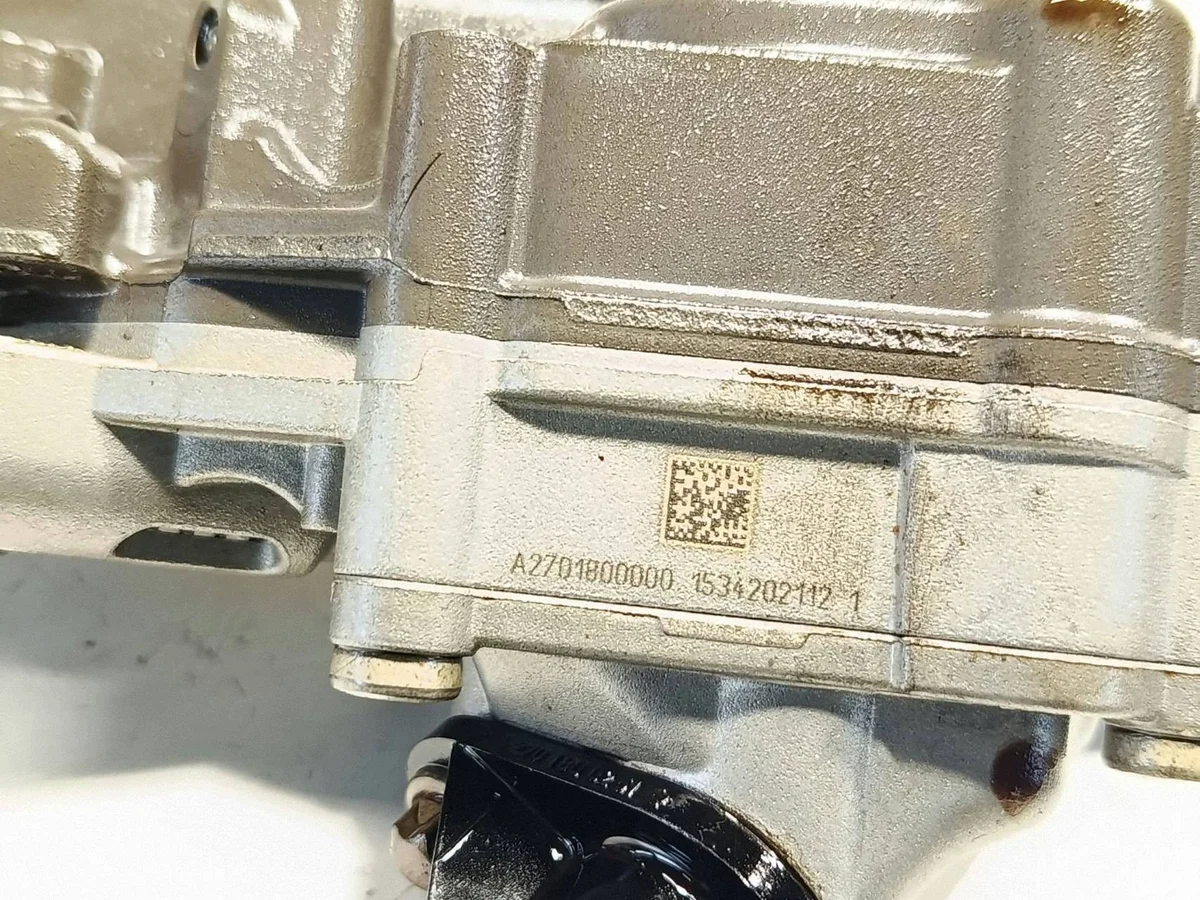 Bomba de Óleo Mercedes A2701800000