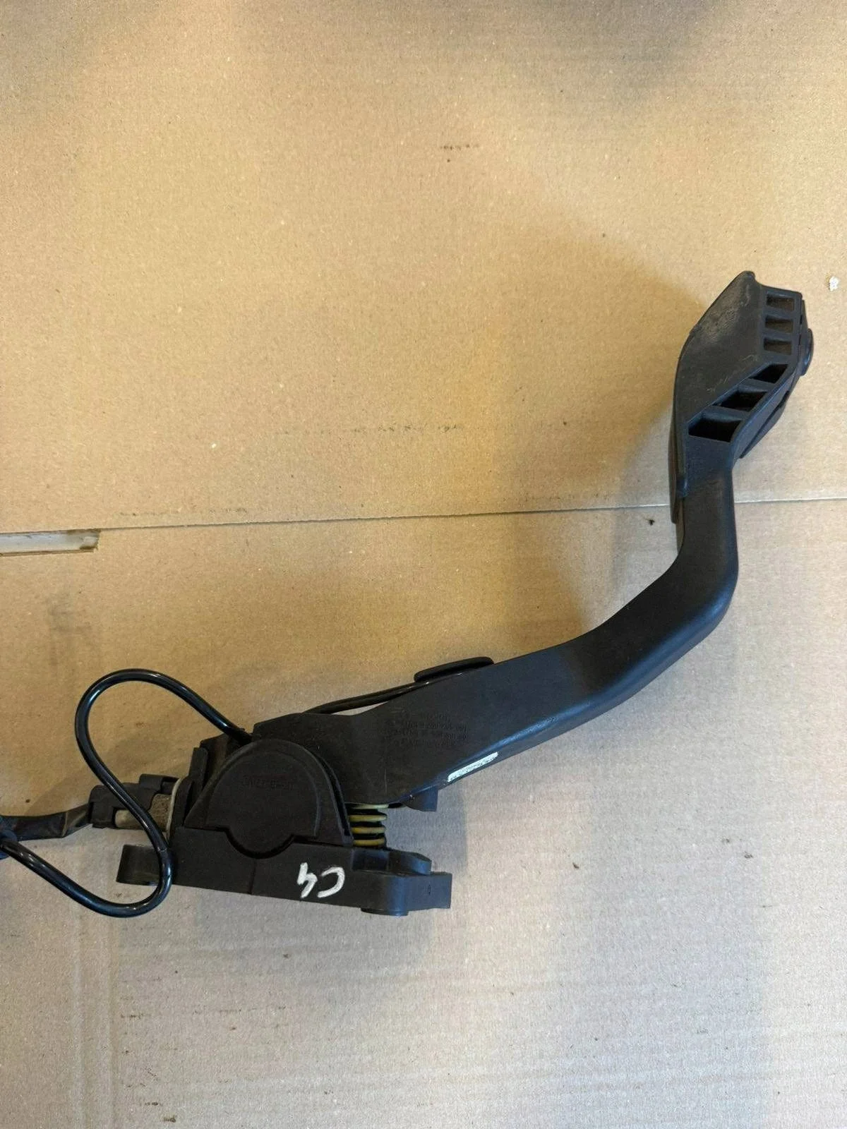 Potentiometer gaspedal Citroen C4 F00C3E2429