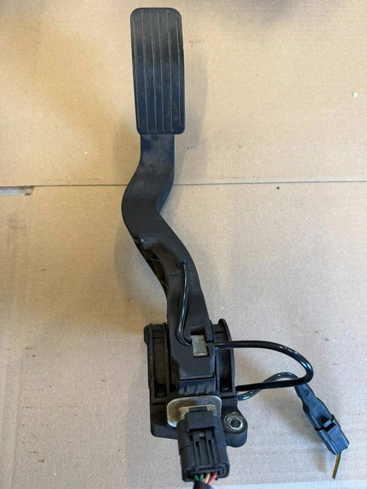 Potentiometer gaspedal Citroen C4 F00C3E2429 image 5