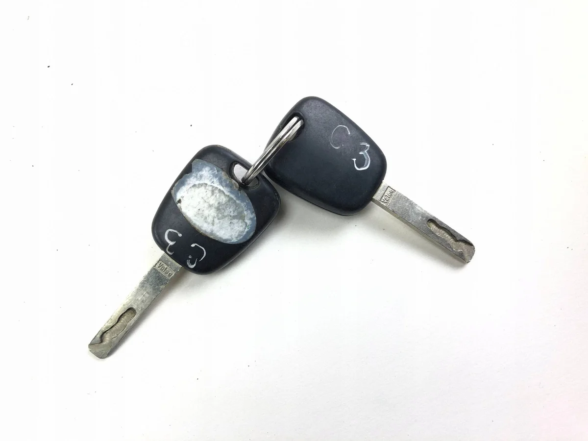 Citroen C3 Ignition Switch 4162AG image 4