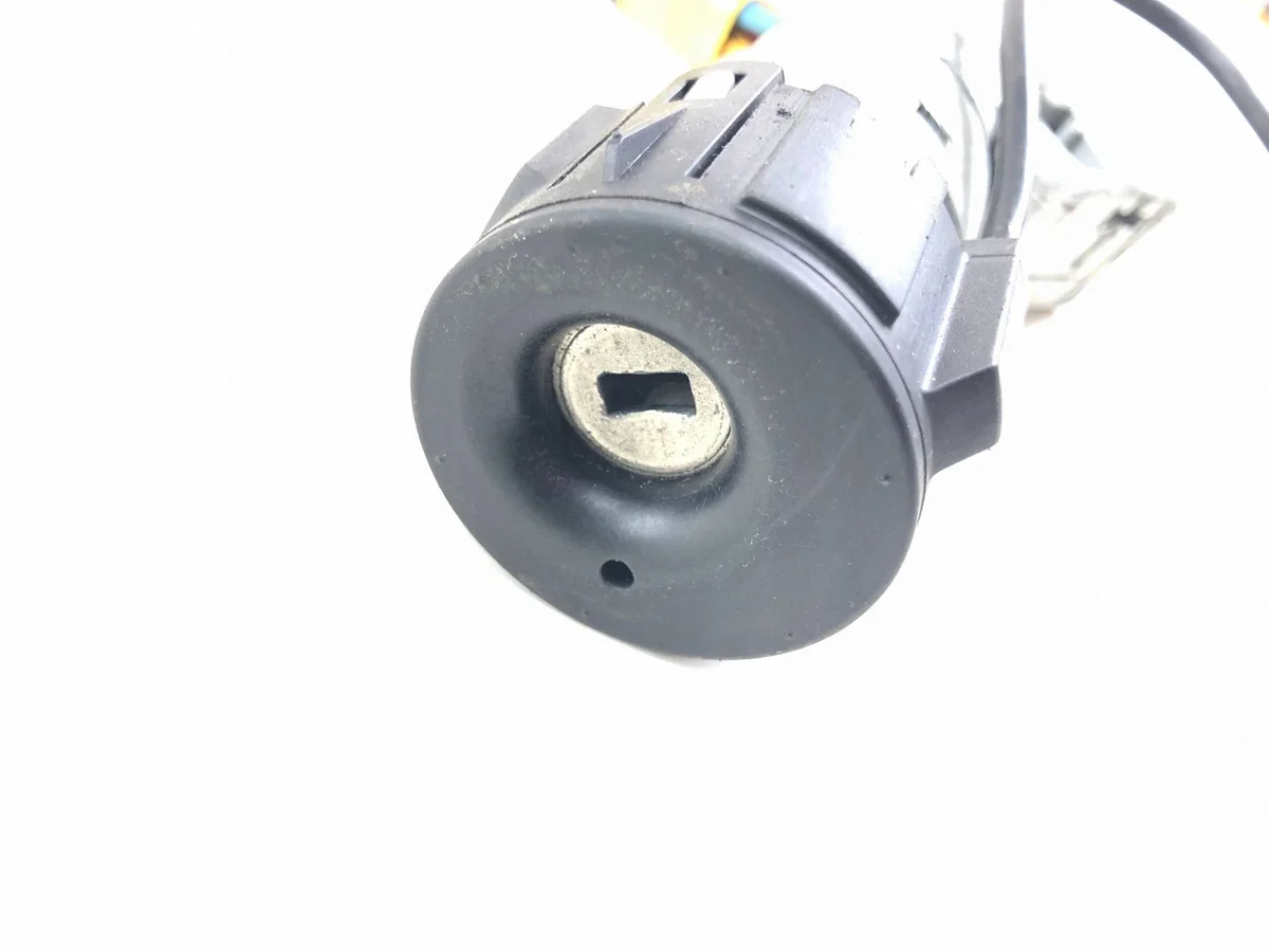 Citroen C3 Ignition Switch 4162AG image 5