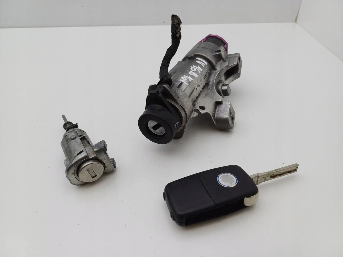 Blocchetto accensione VW Golf IV 1.6 16V DRC129684