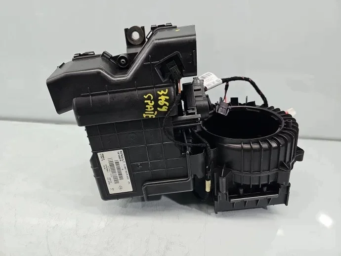Condenseur clim Renault Espace 5 738108657R image 6
