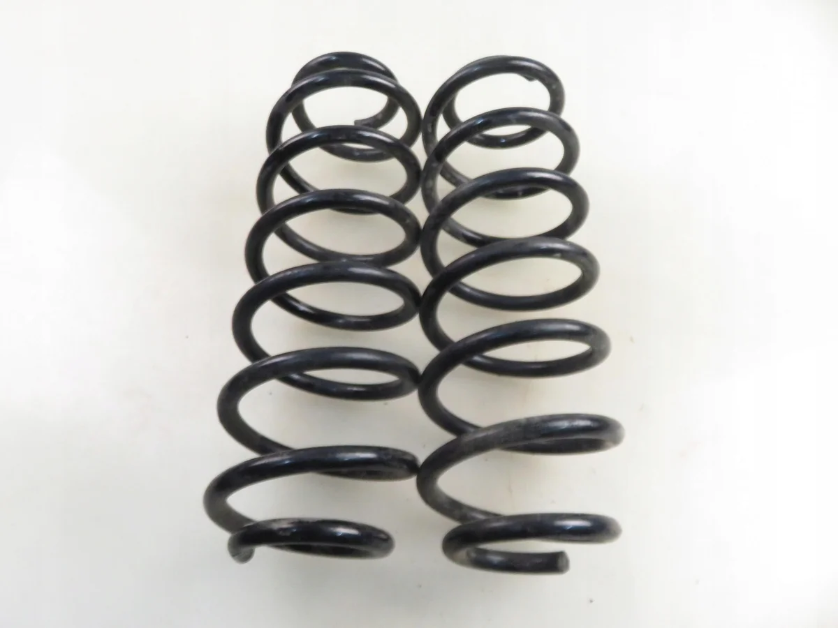 Veer Achter Seat Leon I KYB M1064828-RH5535