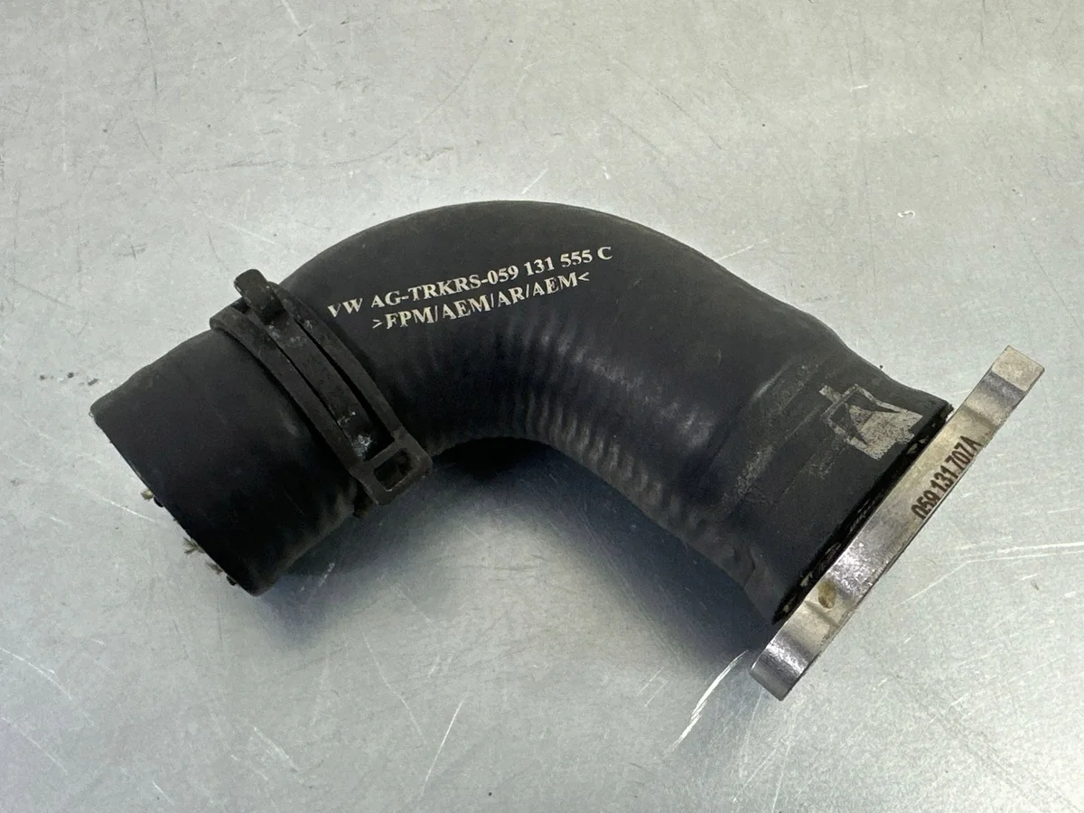 Leitung EGR 059131707A für VW Touareg III