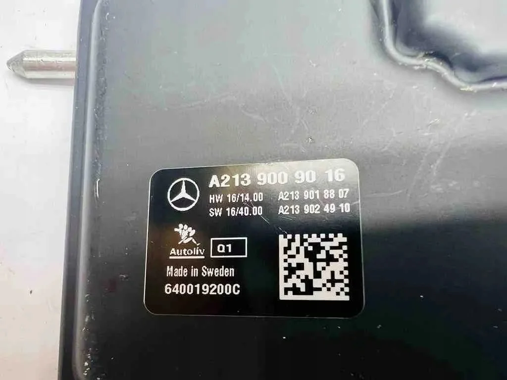 Camera Mercedes W213 W238 A2139009016 thumbnail 3
