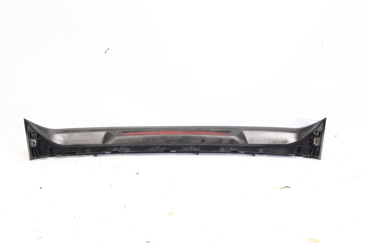 VW Taigo Spoiler 2G7827933A image 3