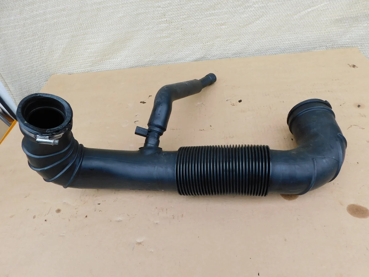 Tubo aspirazione turbina Mercedes Sprinter 906 OM651 A9065281724