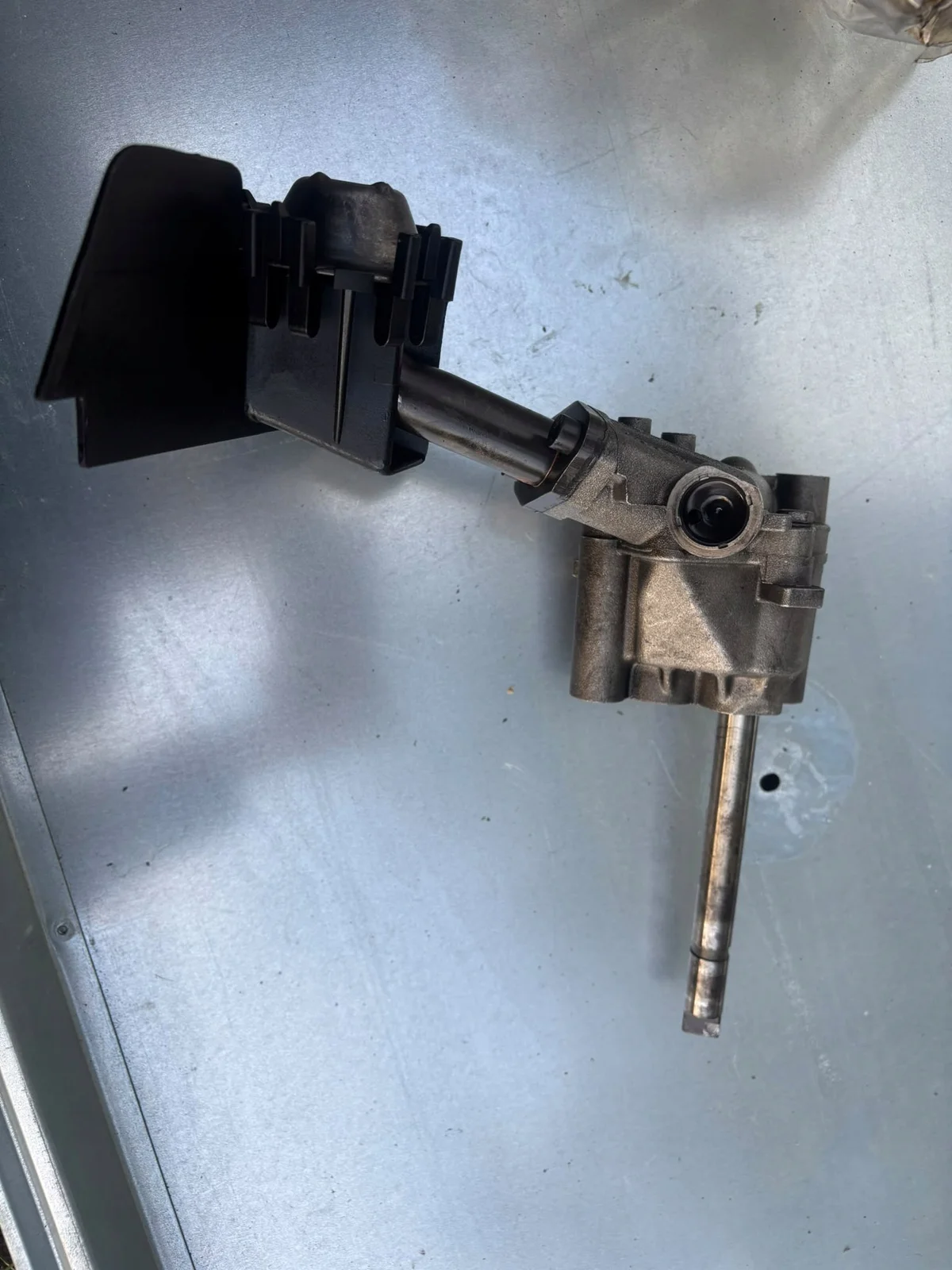 VW 1.9 TDI Oil Pump 026115153A