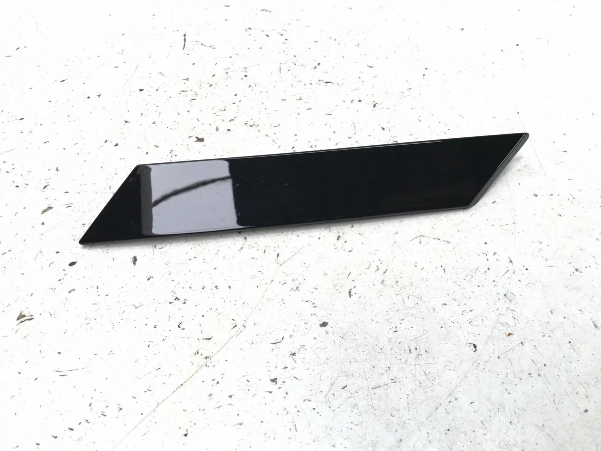 Dekorlist skärm XPENG G9 7180400EA1