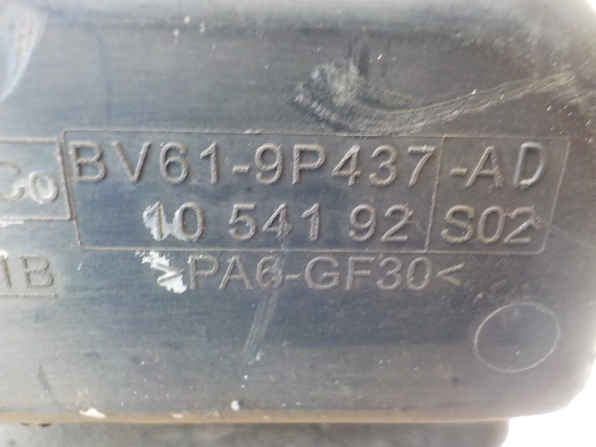 Luchtleiding Ford Focus MK3 1.6 EcoBoost BV61-9P437-AD thumbnail 4