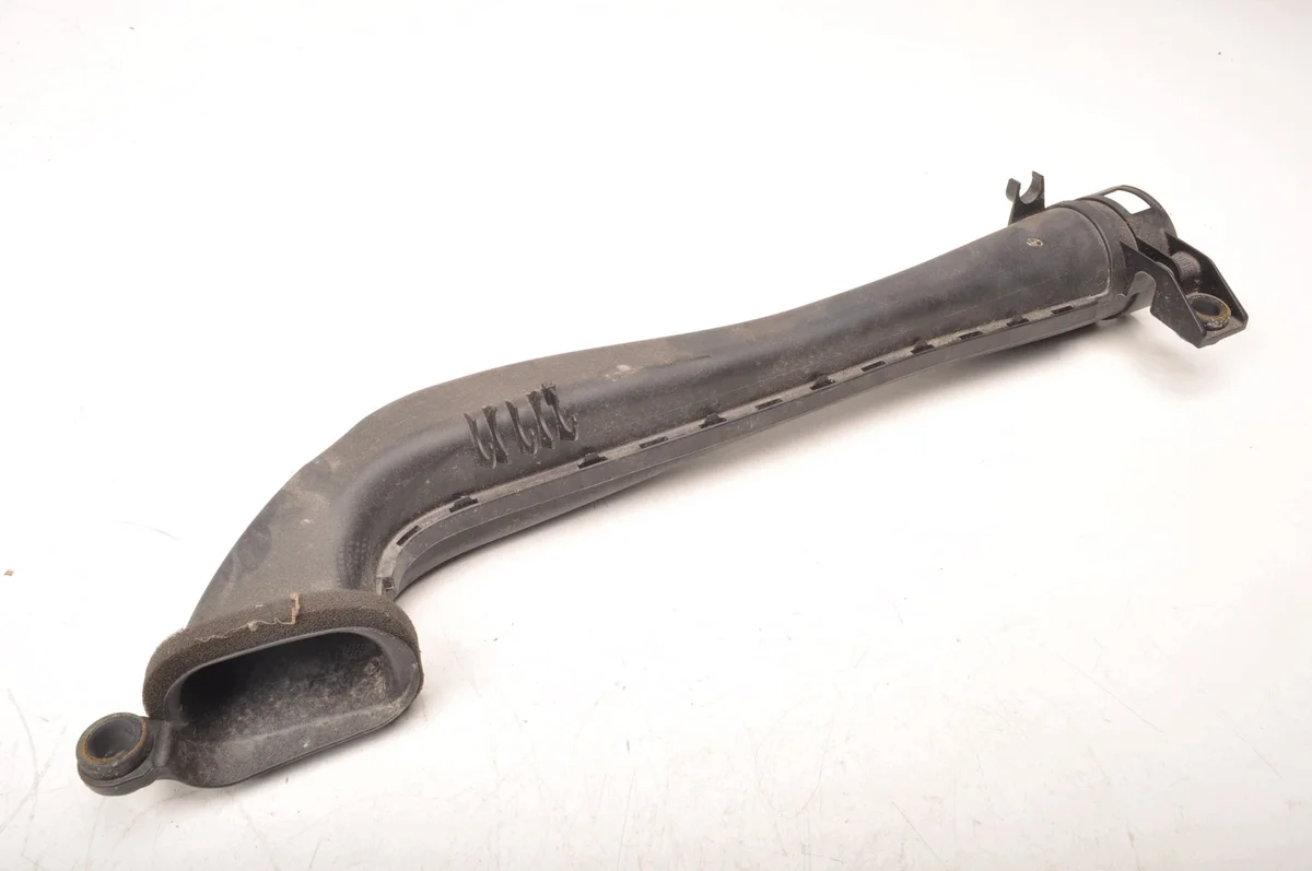 Luftintagsrör Ford Puma Mk2 1.0 L1B1-9C676-DB MR-L1B1-9C676-DB