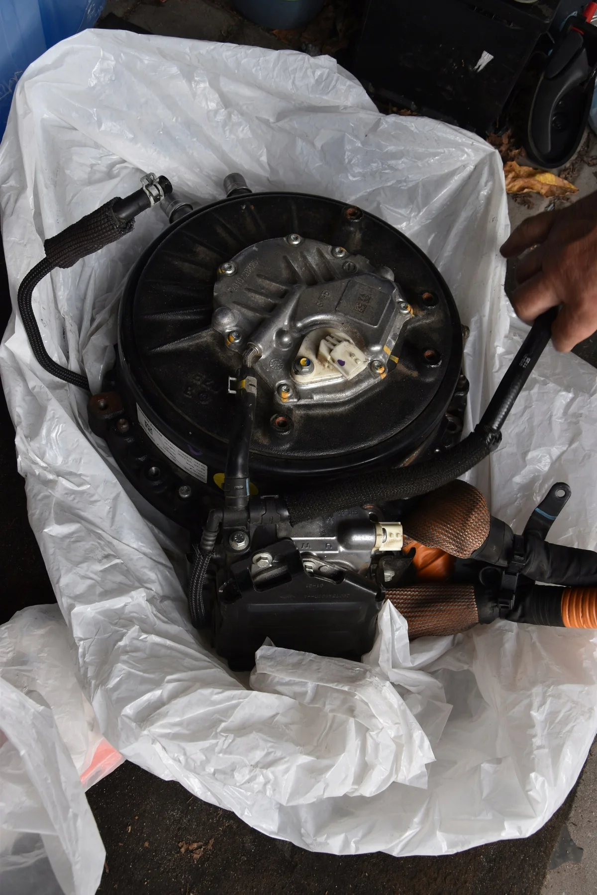 Moottori Renault Clio V, Captur II, Megane IV, Arkana 1.6 E-TECH S27624995 image 4