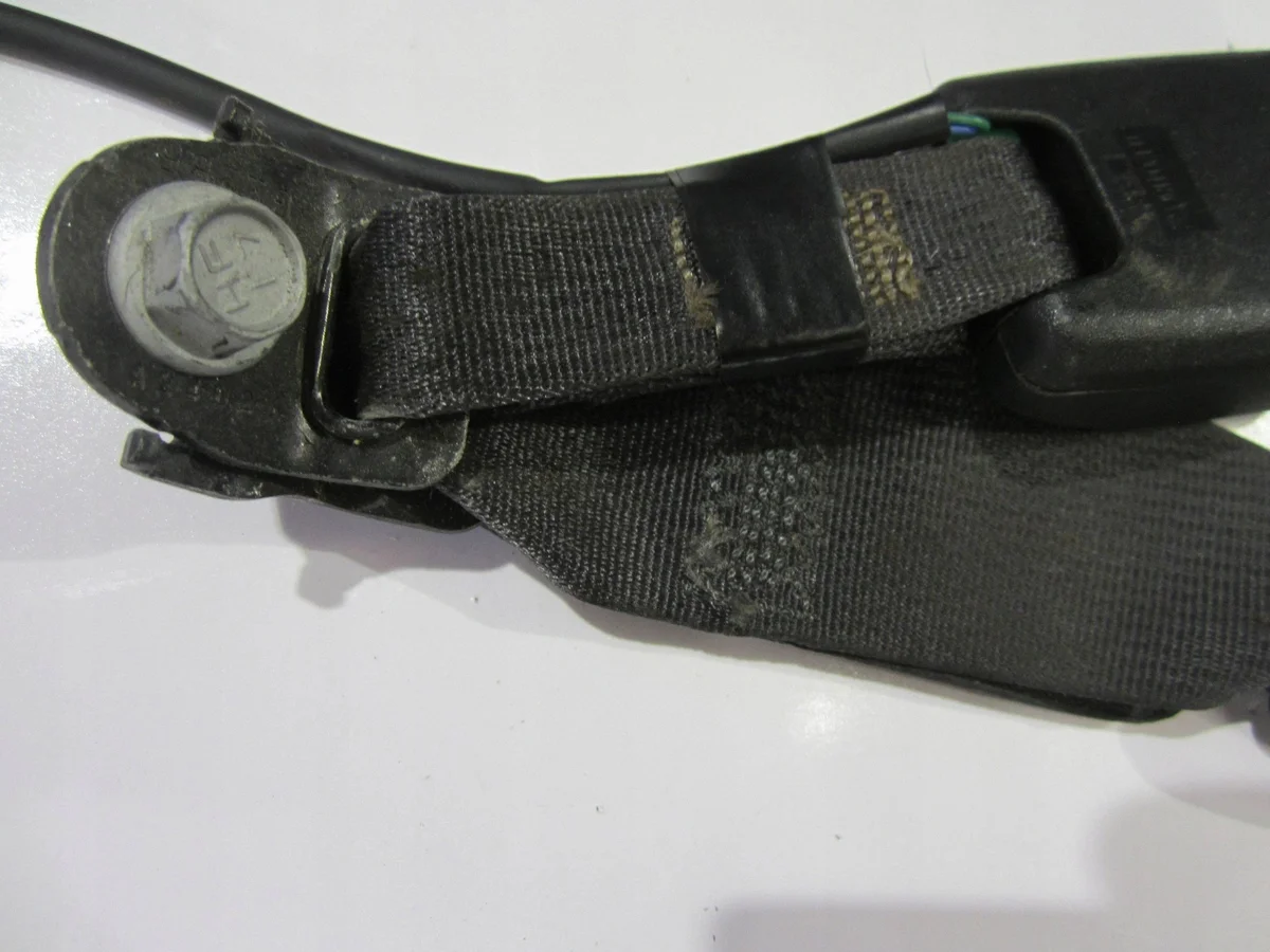 Grampo Cinto Traseiro Subaru XV I COE7313 image 3